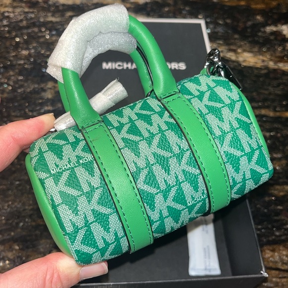 Michael Kors NWT/NIB $128 MSRP micro Duffle Keyfob - Palm Green - Picture 4 of 7